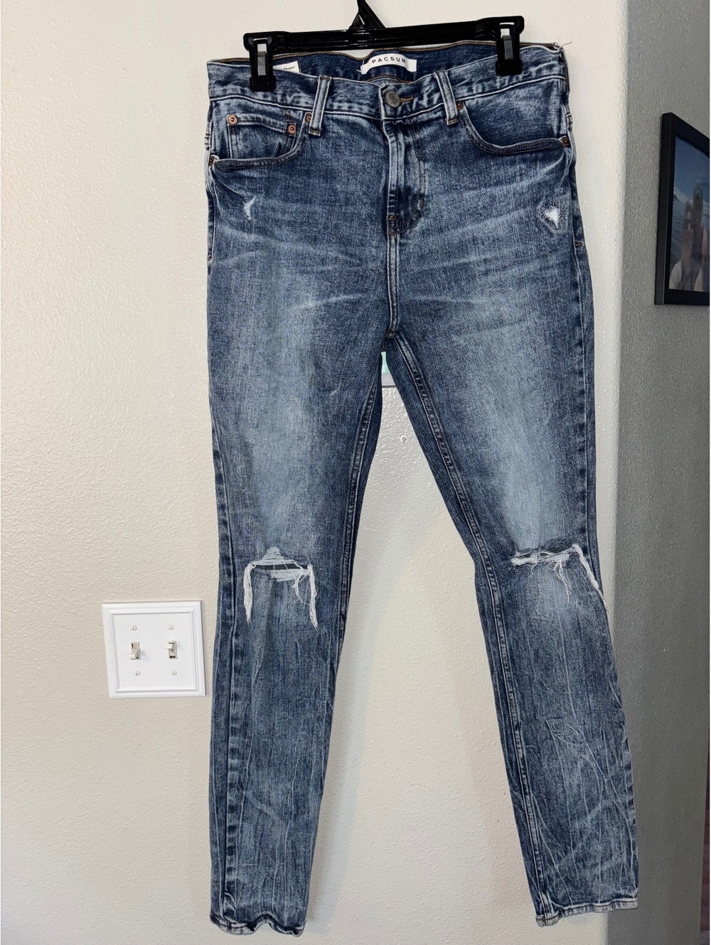 PacSun Stacked Skinny Distressed Jeans (30x32)